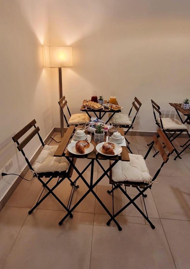Ruma Guesthouse Napoli Eksteriør bilde