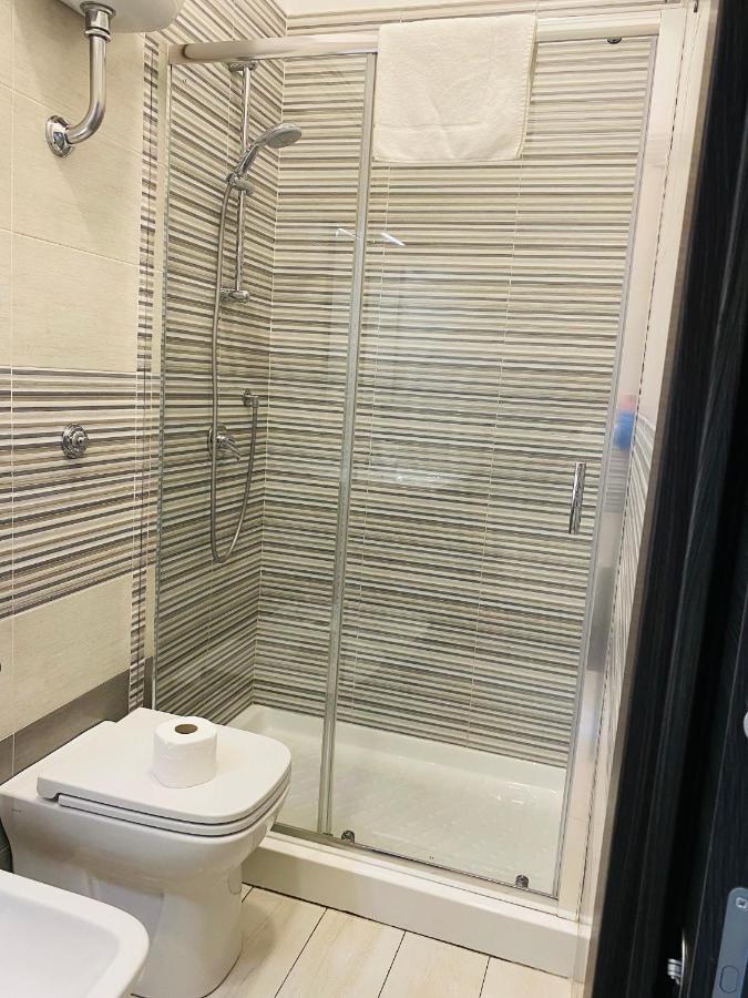 Ruma Guesthouse Napoli Eksteriør bilde